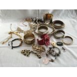 BAG OF COSTUME JEWELLERY INCL; BANGLES, NECKLACES