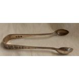 A PAIR OF VICTORIAN SILVER ATTRACTIVE SUGAR TONGS 1893