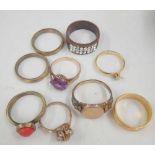 BAG OF 9 ASSORTED RINGS