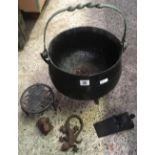 3 LEGGED WITCHES CAST IRON CAULDRON WITH BRASS HANDLE & HOLE IN BOTTOM, 2 SMALL CAST IRON LIZARD &