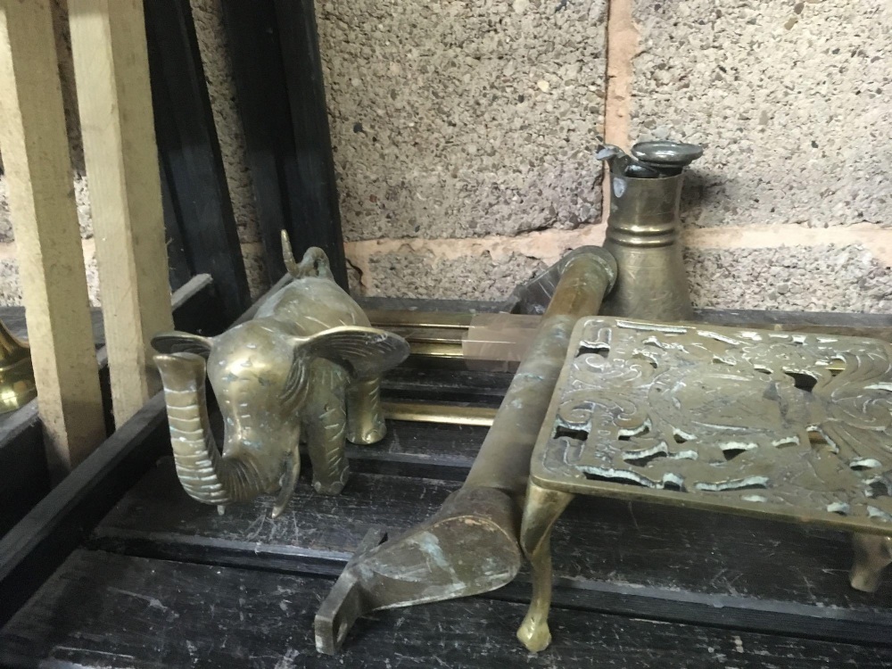 SHELF WITH BRASS DOOR POLES, TRIVETS, STAIR RODS, ELEPHANT BOOKENDS, SMALL SIDE TABLE WITH NO TOP - Image 2 of 4