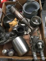 SMALL CARTON OF MIXED METAL & PLATED ITEMS