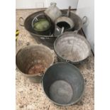 2 GALVANISED WATERING CANS, NO SPOUTS, A TWO HANDLED GALVANISED BATH TUB & 5 GALVANISED BUCKETS