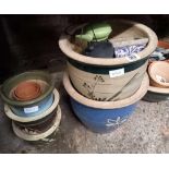 LARGE QTY OF GLAZED GARDEN POTS & HAND TOOLS