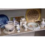 SHELF OF CHINA & POTTERY ITEMS