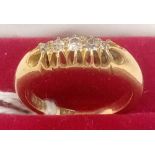 GOOD 18ct GOLD BOAT SHAPED 5 STONE DIAMOND RING