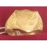 ANTIQUE GOLD SHIELD SHAPED SIGNET RING, 5.4g