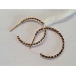 PAIR OF 9ct GOLD EARNINGS