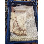 SMALL QTY OF LACE, NAPKINS, TABLE CLOTH ETC