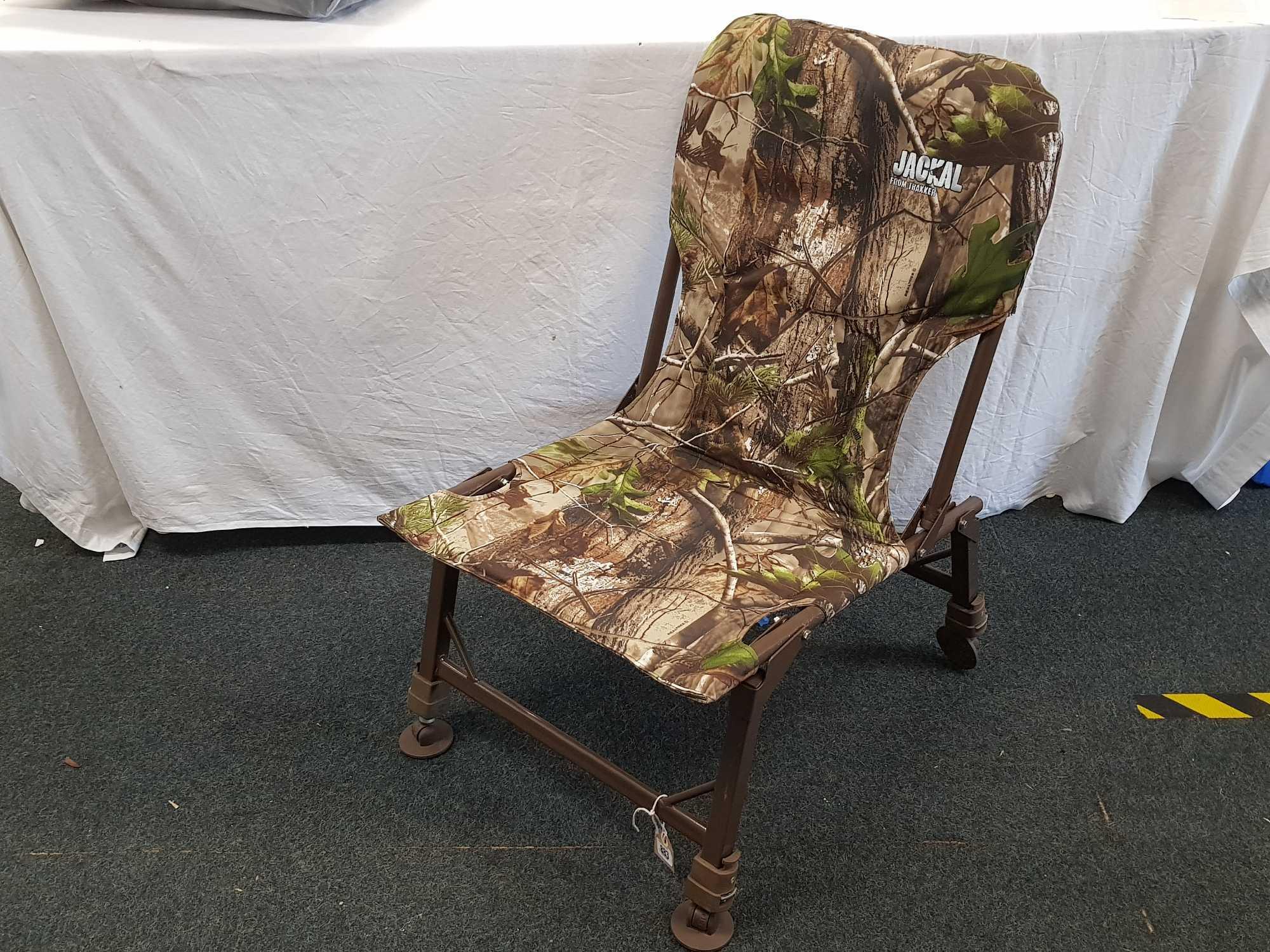 JACKAL CAMO FISHING CHAIR & A SABER CAMO DFM FISHING CAMPING RUCKSACK BACK PACK