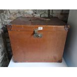 VINTAGE EDWARDIAN BROWN TRAVELLING BOX