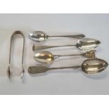 BAG WITH 4 SILVER SPOONS & A PAIR OF SUGAR TONGS, 85g, TONG BROKEN