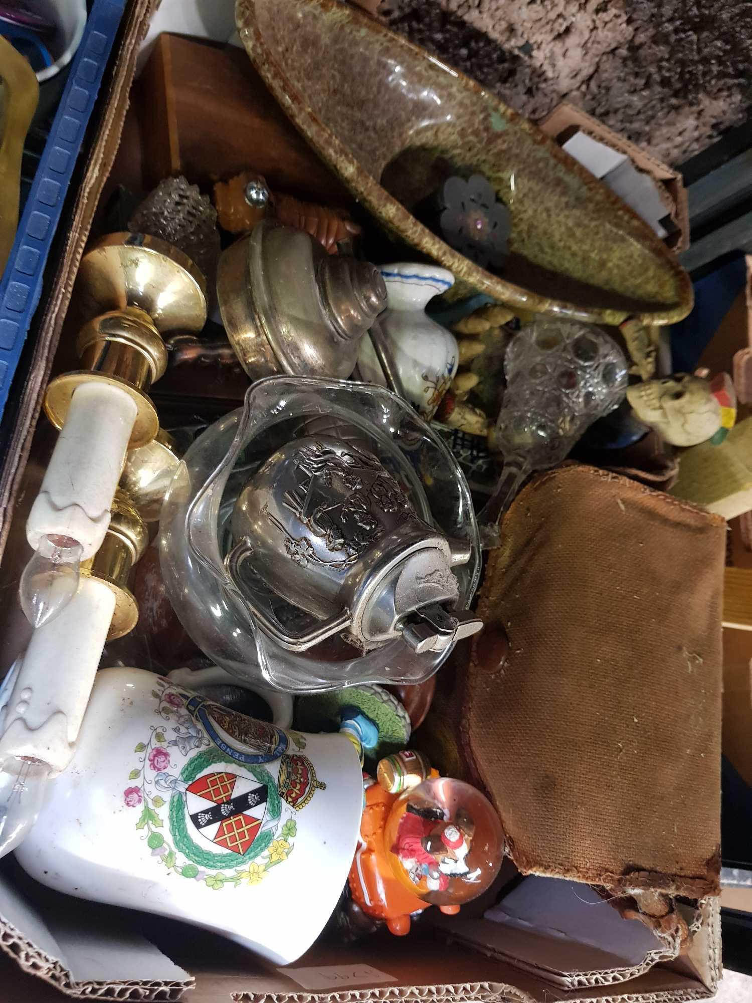 2 CARTONS OF MISC BRIC-A-BRAC INCL; ASHTRAYS, DISHES, BROWNIE BOX CAMERA ETC - Image 3 of 3