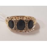 9ct GOLD & SAPPHIRE RING, SIZE S, APPROX 3.6g