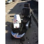 KOMFY 4 MODEL NO. EQ30FA MOBILITY SCOOTER IN GREY