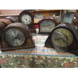 4 WOOD CASED MANTLE PIECE CLOCKS OF VARIOUS SHAPES, NOT KNOWN IF WORKING
