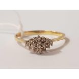 18ct GOLD & DIAMOND CLUSTER RING, SIZE U, APPROX 2.4g