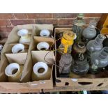 2 CARTONS OF VARIOUS GLASS LAMP SHADES, HURRICANE LAMPS & OTHER LAMPS