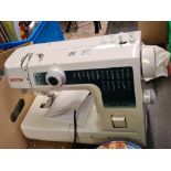 NECCHI PORTABLE SEWING MACHINE