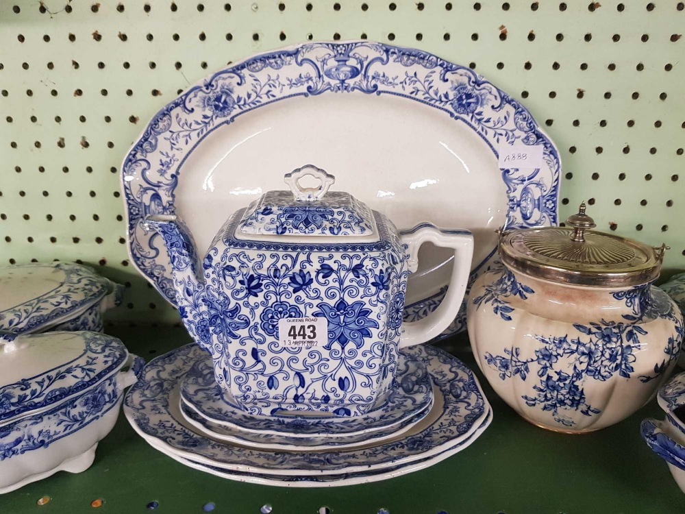 SHELF OF BLUE & WHITE CHINAWARE CONSISTING OF ATHOL CHINAWARE ETC - Image 5 of 5