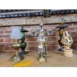 QTY OF MODERN OIL LAMPS IN GLASS & BRASS