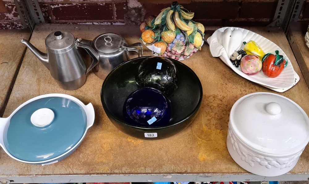 SHELF WITH VARIOUS DISHES & BOWLS, 2 FISHING GLASS BOWLS, STAINLESS STEEL TEAPOT & WATER JUG & 2