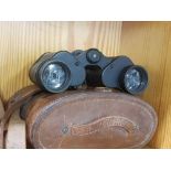 PAIR OF MILITARY ISSUE KERSHAW BINOCULARS DATED 1943 IN LEATHER CASE