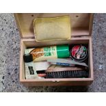 PINE SHOE POLISHING CARRY KIT WITH CONTENTS