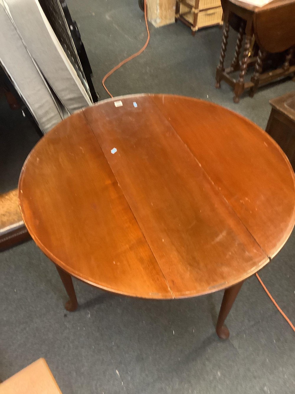 REPRODUCTION MAHOGANY NARROW DROP FLAP TABLE - Image 2 of 2