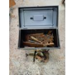 METAL BOX WITH VARIOUS HAND TOOLS & A MOLE BENCH GRINDER