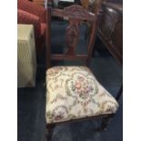 SINGLE CARVED MAHOGANY UPHOLSTERED DINING CHAIR WITH TURNED LEGS & CASTERS, NEEDS STUFFING