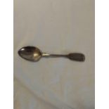 AN EARLY VICTORIAN EXETER SILVER TEA SPOON, 185K BY RW, JW