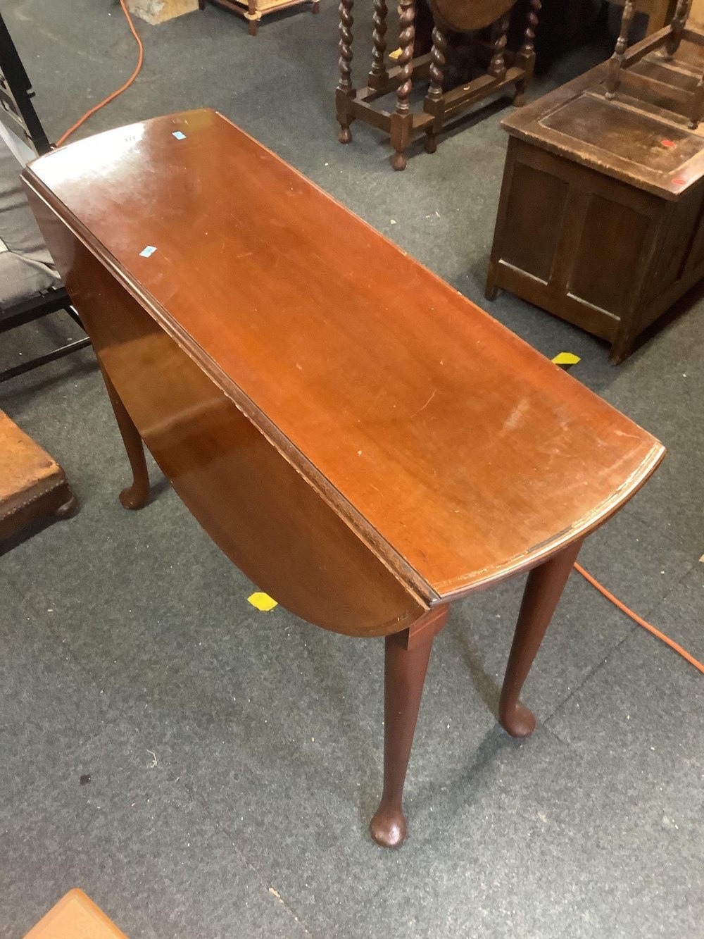 REPRODUCTION MAHOGANY NARROW DROP FLAP TABLE