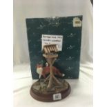 BORDER FINE ARTS COUNTRY CHARACTER ''THE SCROUNGER'' WITH BOX