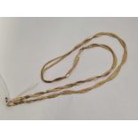 A 9ct GOLD NECKLACE 16'' LONG
