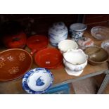 SHELF WITH VARIOUS BOWLS, DISHES, AYNSLEY WILD TUDOR BOWLS,