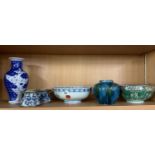 SHELF OF 6 CERAMIC PIECES, SOME A/F