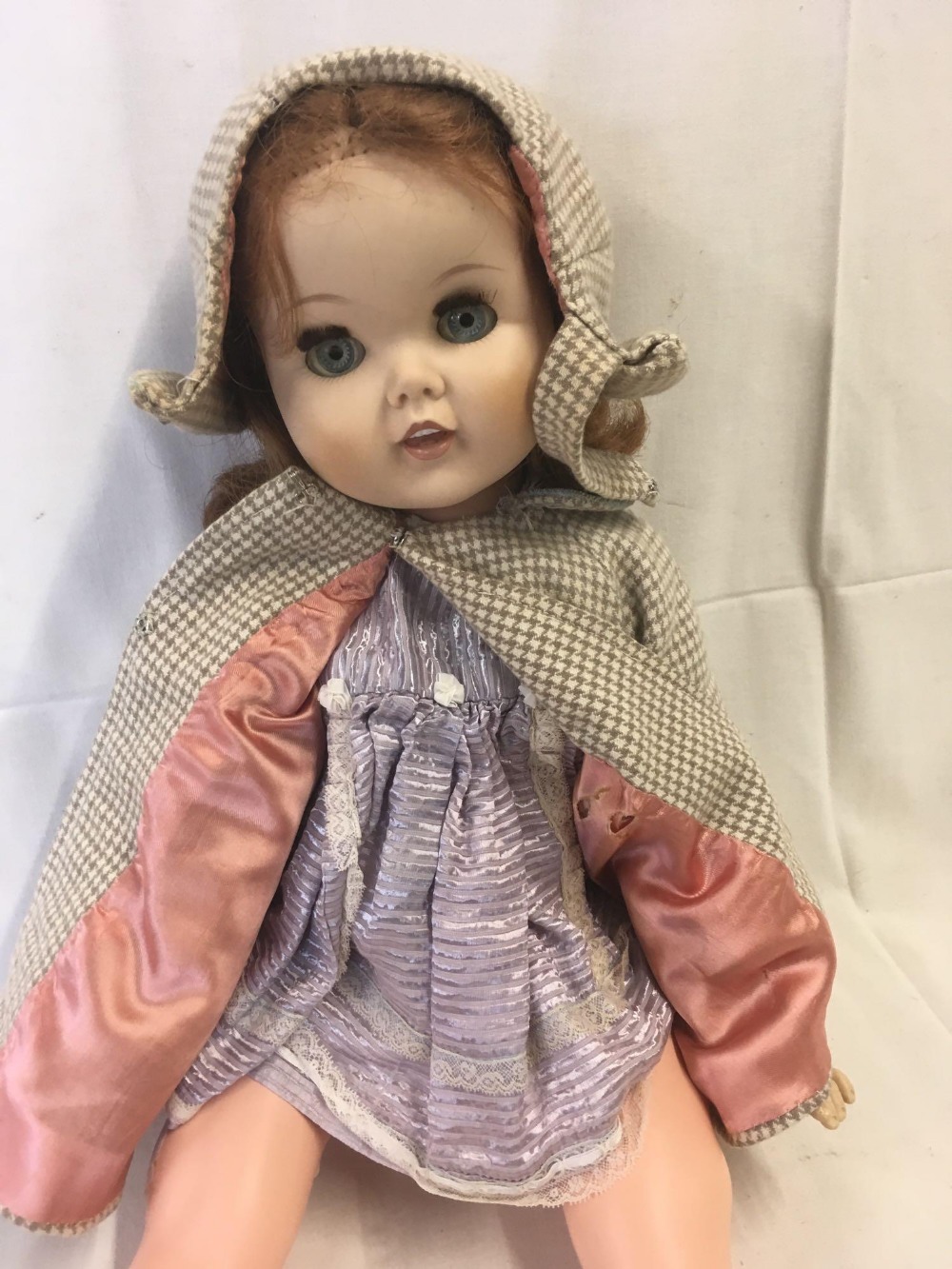 CHILD'S DOLL - Image 3 of 4