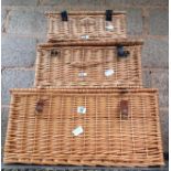 3 WICKER BASKETS OF VARIOUS SIZES