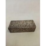 CHINESE SILVER SNUFF BOX EMBOSSED WITH FOLIAGE