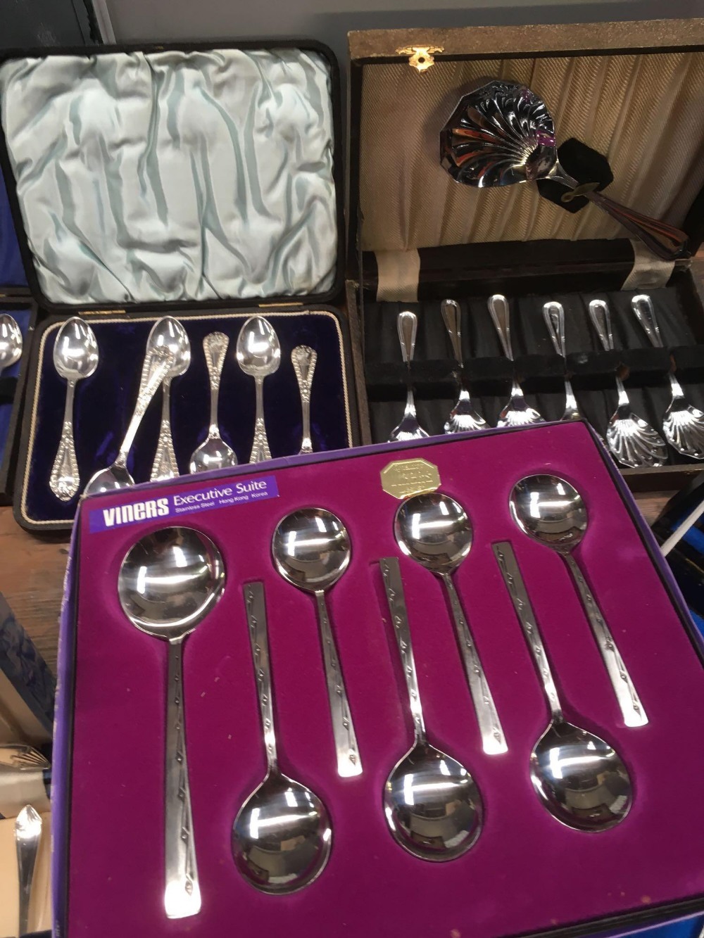 6 BOXED SETS OF MISC SERVING SPOONS - Image 3 of 4