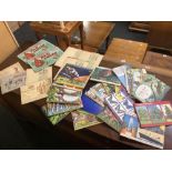 CARTON OF MANY VINTAGE CIGARETTE CARDS & BROOK BOND T CARDS IN ALBUMS