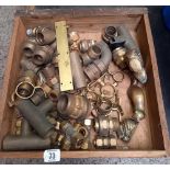 QTY OF BRASS GAS OR WATER FITTINGS & 3 BRASS ANIMALS