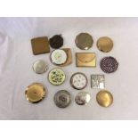 TUB OF MISC POWDER COMPACTS