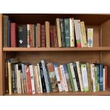 2 SHELVES OF MAINLY HARDBACK BOOKS VARIOUS SUBJECTS INCL; DOGS,