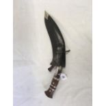 KUKRI & 2 SKINNING KNIVES IN LEATHER SCABBARD