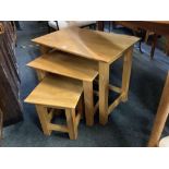 NEST OF 3 HEAVY MODERN LIGHT OAK TABLES