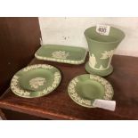 4 PIECES OF WEDGWOOD GREEN JASPER WARE