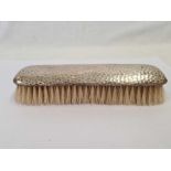 HAMMERED SILVER BACKED CLOTHS BRUSH