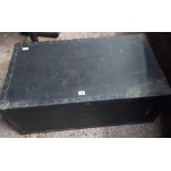 BLACK LIDDED WOODEN TRUNK